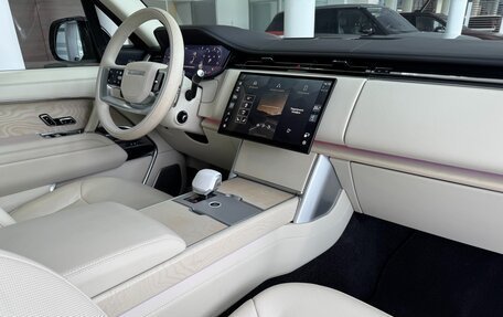 Land Rover Range Rover IV рестайлинг, 2023 год, 26 700 000 рублей, 6 фотография