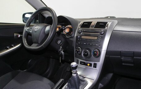 Toyota Corolla, 2012 год, 990 000 рублей, 14 фотография
