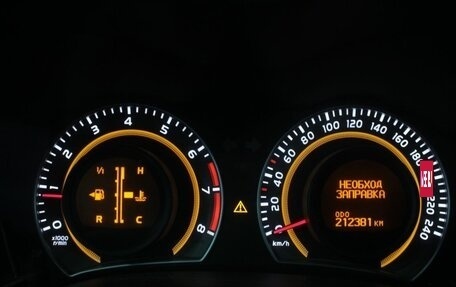 Toyota Corolla, 2012 год, 990 000 рублей, 13 фотография