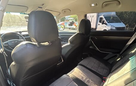 Geely Atlas, 2023 год, 2 350 000 рублей, 9 фотография