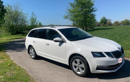 Skoda Octavia, 2018 год, 2 300 000 рублей, 4 фотография