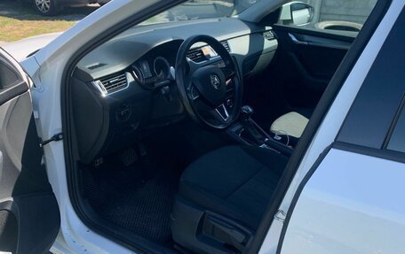 Skoda Octavia, 2018 год, 2 300 000 рублей, 9 фотография