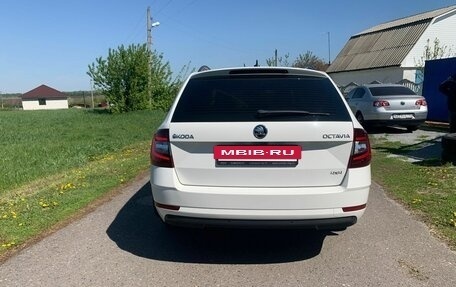 Skoda Octavia, 2018 год, 2 300 000 рублей, 2 фотография
