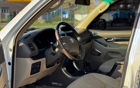 Toyota Land Cruiser Prado 120 рестайлинг, 2009 год, 2 350 000 рублей, 8 фотография