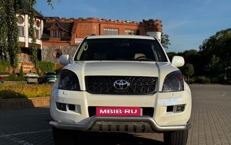 Toyota Land Cruiser Prado 120 рестайлинг, 2009 год, 2 350 000 рублей, 3 фотография