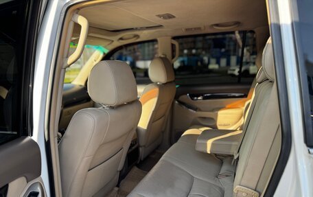 Toyota Land Cruiser Prado 120 рестайлинг, 2009 год, 2 350 000 рублей, 10 фотография