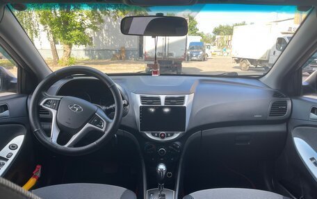 Hyundai Solaris II рестайлинг, 2012 год, 780 000 рублей, 5 фотография
