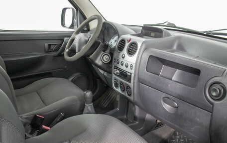 Citroen Berlingo II рестайлинг, 2010 год, 440 000 рублей, 9 фотография