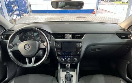 Skoda Octavia, 2018 год, 1 649 000 рублей, 10 фотография