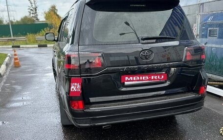 Toyota Land Cruiser 200, 2007 год, 2 700 000 рублей, 12 фотография