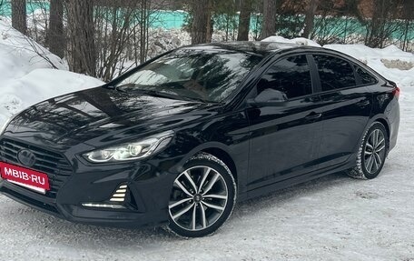 Hyundai Sonata VII, 2019 год, 1 950 000 рублей, 7 фотография
