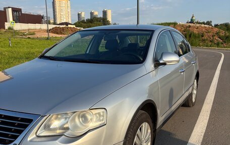 Volkswagen Passat B6, 2007 год, 610 000 рублей, 2 фотография
