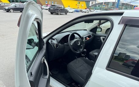 Renault Logan I, 2015 год, 860 000 рублей, 13 фотография