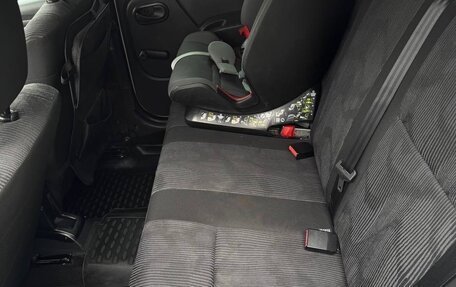 Renault Logan I, 2015 год, 860 000 рублей, 18 фотография
