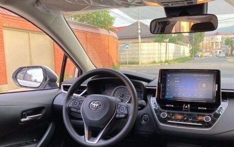 Toyota Corolla, 2022 год, 2 300 000 рублей, 7 фотография