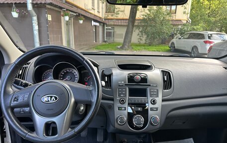 KIA Cerato III, 2010 год, 850 000 рублей, 7 фотография