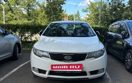 KIA Cerato III, 2010 год, 850 000 рублей, 2 фотография