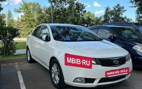 KIA Cerato III, 2010 год, 850 000 рублей, 3 фотография