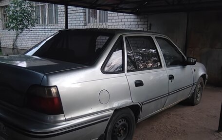 Daewoo Nexia I рестайлинг, 2004 год, 155 000 рублей, 2 фотография
