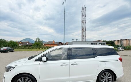 KIA Carnival III, 2019 год, 3 750 000 рублей, 4 фотография