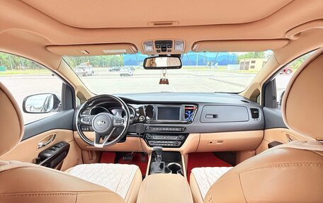 KIA Carnival III, 2019 год, 3 750 000 рублей, 11 фотография