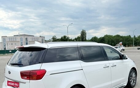 KIA Carnival III, 2019 год, 3 750 000 рублей, 7 фотография