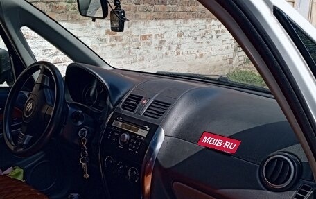 Suzuki SX4 II рестайлинг, 2013 год, 1 100 000 рублей, 12 фотография