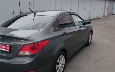Hyundai Solaris II рестайлинг, 2012 год, 660 000 рублей, 1 фотография