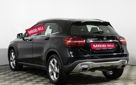 Mercedes-Benz GLA, 2017 год, 2 397 900 рублей, 7 фотография
