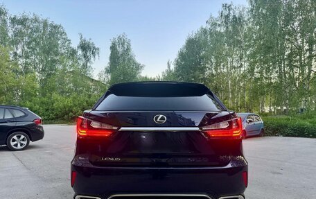Lexus RX IV рестайлинг, 2018 год, 3 770 000 рублей, 7 фотография