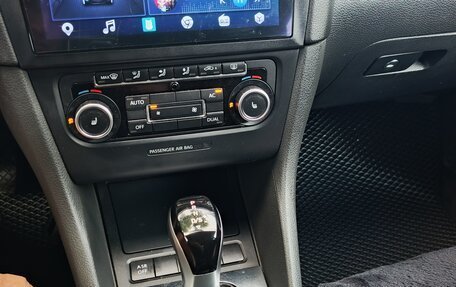 Volkswagen Golf VI, 2011 год, 800 000 рублей, 8 фотография