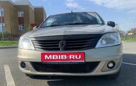 Renault Logan I, 2010 год, 380 000 рублей, 2 фотография