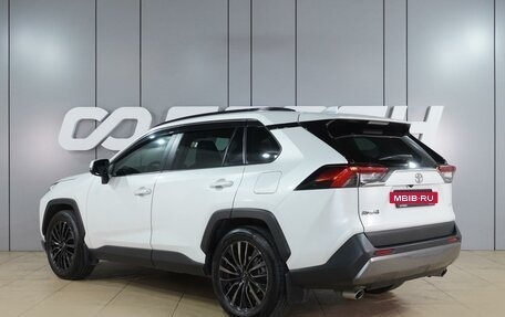 Toyota RAV4, 2021 год, 3 299 000 рублей, 2 фотография
