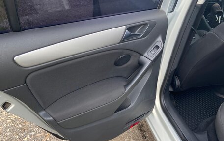 Volkswagen Golf VI, 2011 год, 980 000 рублей, 12 фотография