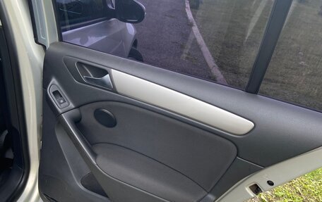 Volkswagen Golf VI, 2011 год, 980 000 рублей, 14 фотография