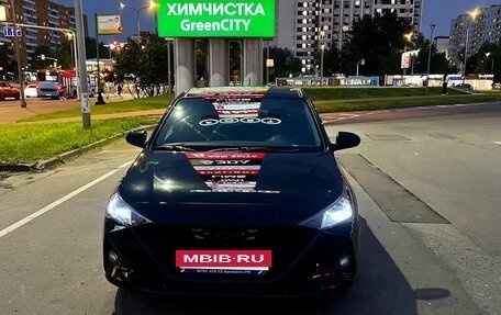 Hyundai Solaris II рестайлинг, 2020 год, 1 400 000 рублей, 5 фотография