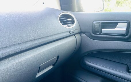 Ford Focus II рестайлинг, 2006 год, 295 000 рублей, 2 фотография