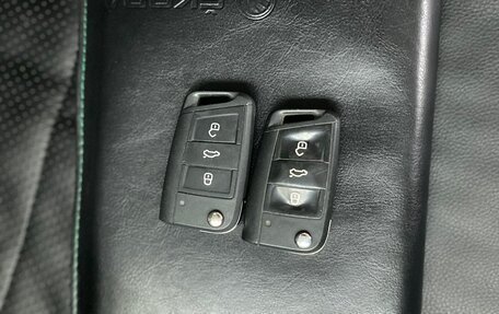 Skoda Octavia, 2015 год, 1 050 000 рублей, 18 фотография
