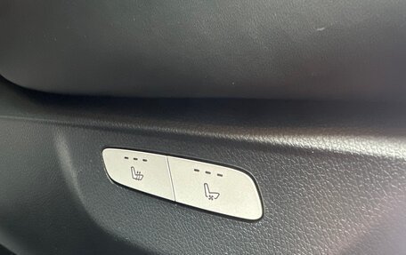 Mercedes-Benz V-Класс, 2017 год, 4 349 000 рублей, 30 фотография