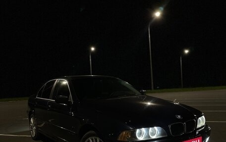 BMW 5 серия, 2002 год, 760 000 рублей, 1 фотография