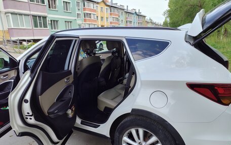Hyundai Santa Fe III рестайлинг, 2017 год, 3 370 000 рублей, 14 фотография