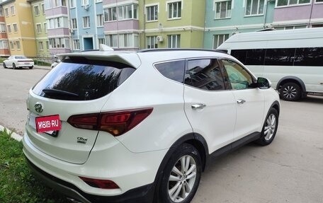 Hyundai Santa Fe III рестайлинг, 2017 год, 3 370 000 рублей, 7 фотография
