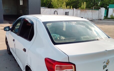 Renault Logan II, 2014 год, 237 000 рублей, 16 фотография