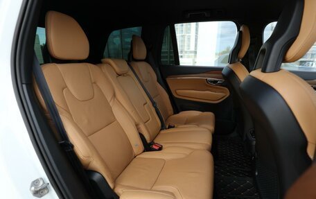 Volvo XC90 II рестайлинг, 2017 год, 3 000 000 рублей, 7 фотография