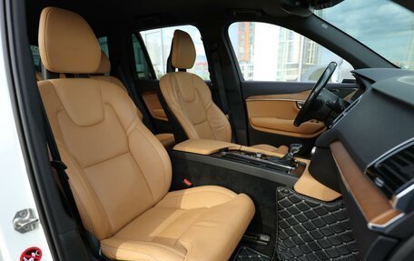 Volvo XC90 II рестайлинг, 2017 год, 3 000 000 рублей, 8 фотография