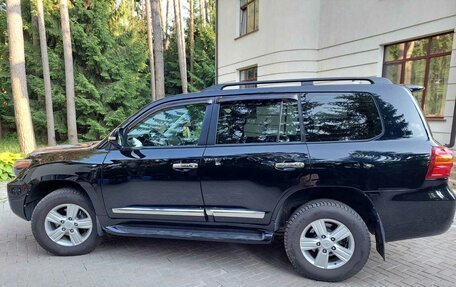 Toyota Land Cruiser 200, 2012 год, 3 800 000 рублей, 3 фотография
