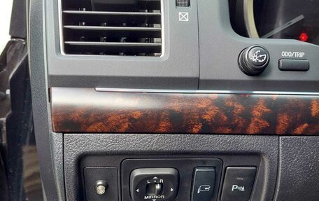 Toyota Land Cruiser 200, 2012 год, 3 800 000 рублей, 7 фотография