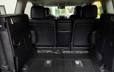 Toyota Land Cruiser 200, 2012 год, 3 800 000 рублей, 8 фотография