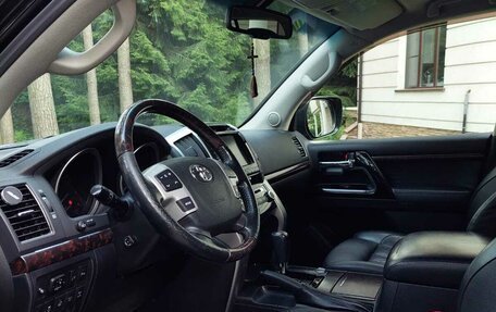 Toyota Land Cruiser 200, 2012 год, 3 800 000 рублей, 12 фотография