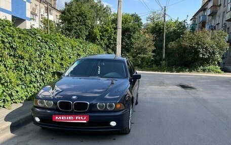 BMW 5 серия, 2002 год, 760 000 рублей, 2 фотография